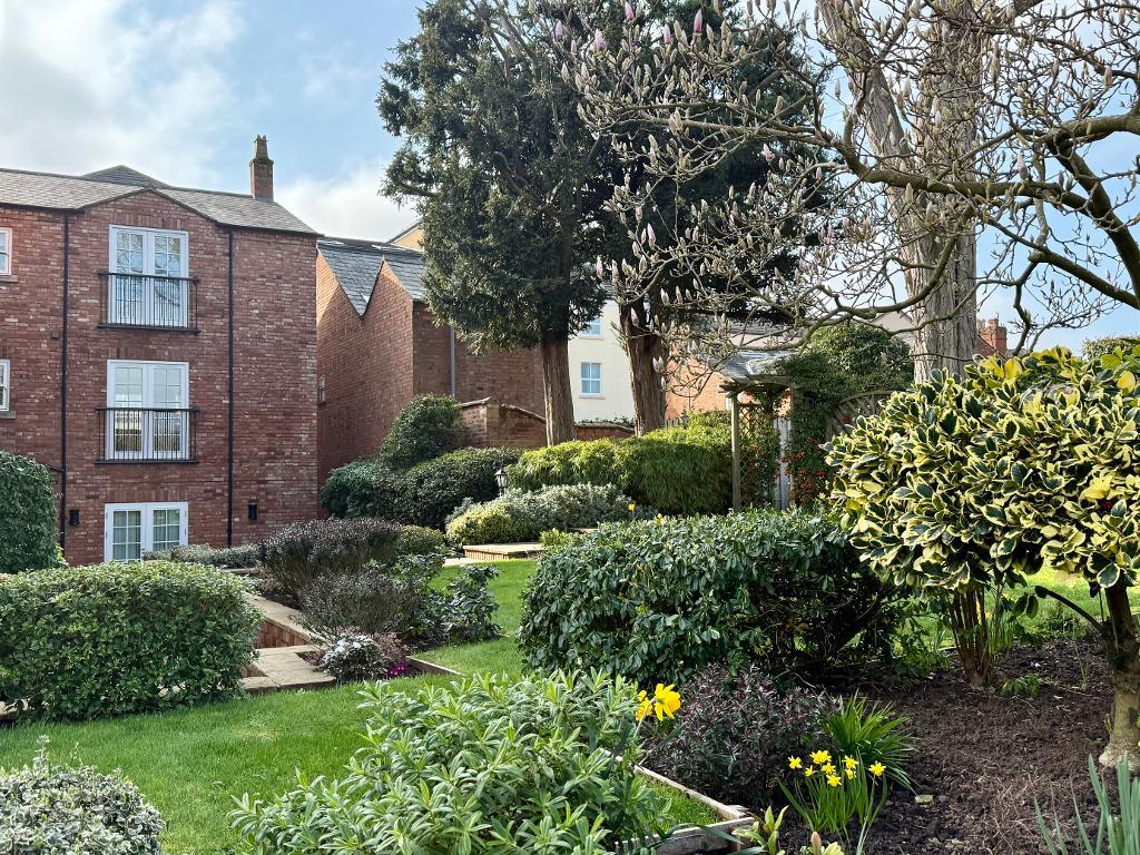 Olivers Lock, Payton Street, Stratford upon Avon, CV37 6PS