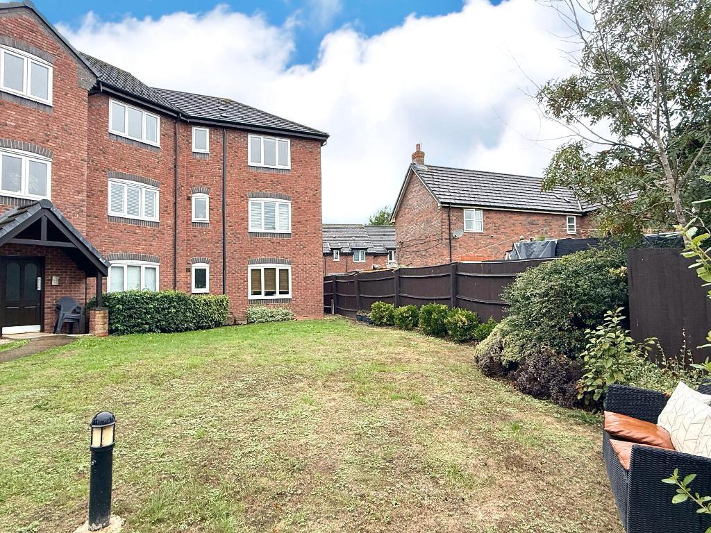 Darlow Drive, Stratford upon Avon, Warwickshire, CV37 9DG